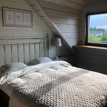 Z Basenem Holiday home Debki