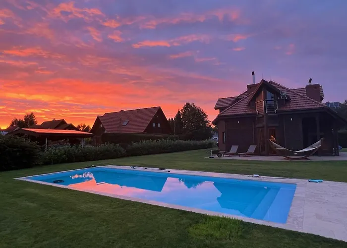 Z Basenem Дом отдыха