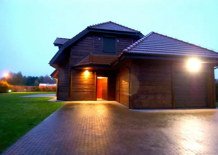 Z Basenem Дембки