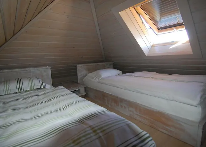 Z Basenem Дом отдыха