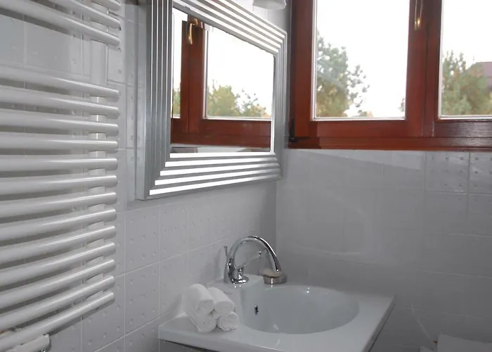 Z Basenem Дом отдыха *